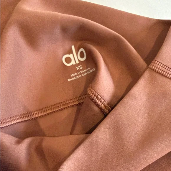 ALO Yoga Leggings Set - blue, Brown, Mauve - Picture 6 of 7